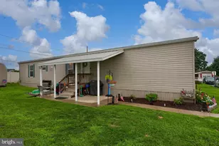 475 Wabash Rd, Ephrata, PA 17522 - Photo 2