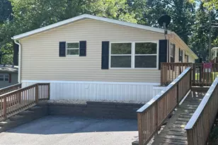 10 Summer Dr, Elizabethtown, PA 17022 - Photo 2