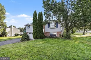 140 Brian Dr, Ephrata, PA 17522 - Photo 4