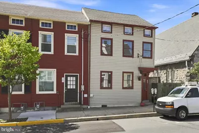 18 S 4th Street, Columbia, PA 17512 - Photo 2
