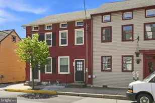 20 S 4th St, Columbia, PA 17512 - Photo 2