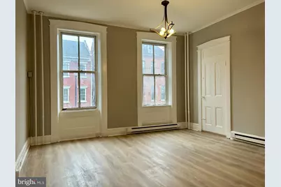 229 E King Street #2, Lancaster, PA 17602 - Photo 2