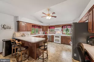 356 Locust Ln, Mount Joy, PA 17552 - Photo 10