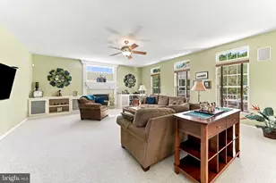 930 Hillcrest Dr, Kinzers, PA 17535 - Photo 14