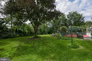 584 Laurel Ln, Lancaster, PA 17601 - Photo 34