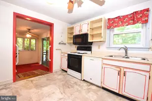12 Picnic Woods Cir, Lititz, PA 17543 - Photo 8