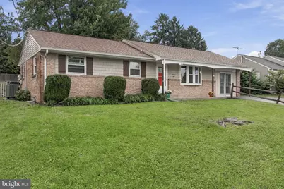 49 S 3rd Street, Akron, PA 17501 - Photo 2