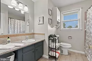 49 S 3rd St, Akron, PA 17501 - Photo 16