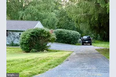 984 White Oak Road, Manheim, PA 17545 - Photo 2