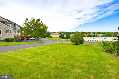 636 Royal View Drive, Lancaster, PA 17601 - Photo 38