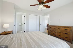 636 Royal View Dr, Lancaster, PA 17601 - Photo 18