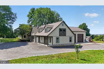 126 W Newport Road, Lititz, PA 17543 - Photo 6