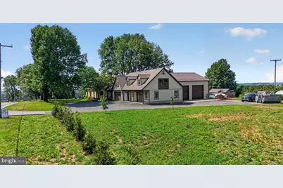 126 W Newport Road, Lititz, PA 17543 - Photo 8