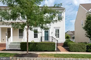 1432 Picket Dr, Lancaster, PA 17601 - Photo 2