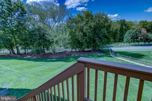 1734 Saffin Cir, Lancaster, PA 17601 - Photo 2