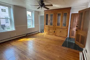 28 W Stiegel St, Manheim, PA 17545 - Photo 2
