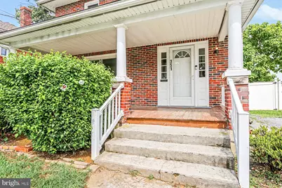 351 E Park Street, Elizabethtown, PA 17022 - Photo 2