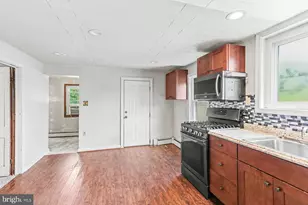 351 E Park St, Elizabethtown, PA 17022 - Photo 8