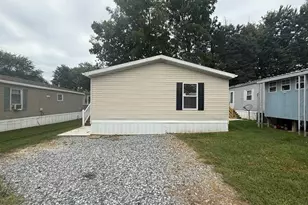 100 Market St, Bainbridge, PA 17502 - Photo 4