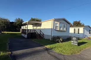 469 Brendon Dr, Leola, PA 17540 - Photo 1