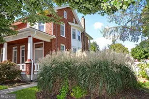 222 N 6th St, Denver, PA 17517 - Photo 1