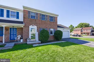 2 Brookview Dr, Lititz, PA 17543 - Photo 2