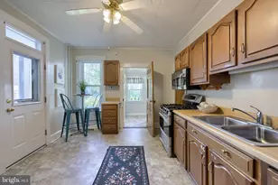 26 W Orange St, Lititz, PA 17543 - Photo 22
