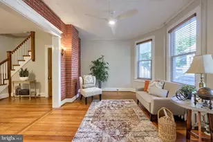 26 W Orange St, Lititz, PA 17543 - Photo 8