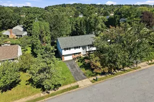 425 Nottingham Ave, Lancaster, PA 17601 - Photo 6