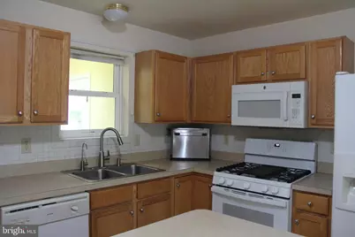 6061 Bayberry Avenue, Manheim, PA 17545 - Photo 14