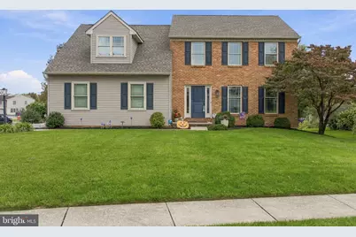 600 Redwood Drive, Lancaster, PA 17602 - Photo 1