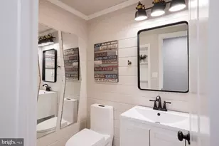631 W Orange St, Lititz, PA 17543 - Photo 32