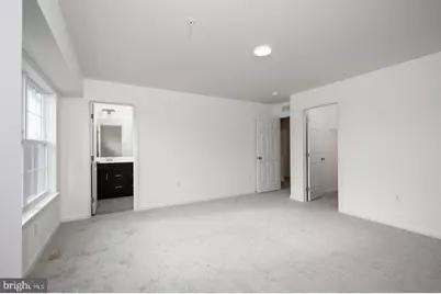 2437 Spring Water Circle, Lancaster, PA 17601 - Photo 8