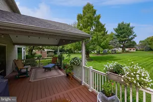24 Countryside Ln, Lititz, PA 17543 - Photo 6