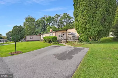 37 Kimberly Avenue, New Providence, PA 17560 - Photo 2