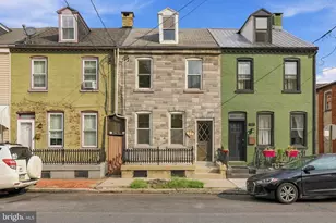 27 W New St, Lancaster, PA 17603 - Photo 1