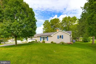 319 Frogtown Rd, Pequea, PA 17565 - Photo 2