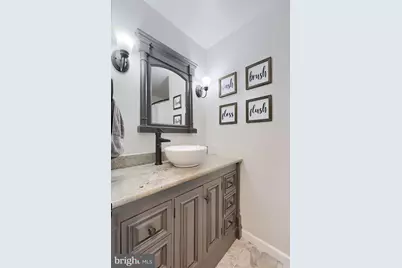 303 Broad Street, Akron, PA 17501 - Photo 16