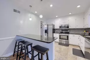 303 Broad St, Akron, PA 17501 - Photo 12