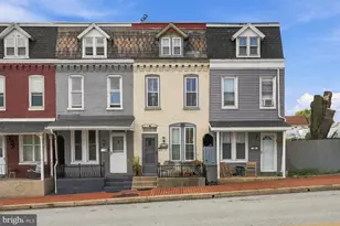 117 Locust St, Columbia, PA 17512 - Photo 2