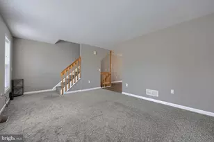 322 Oakridge Dr, Mountville, PA 17554 - Photo 8