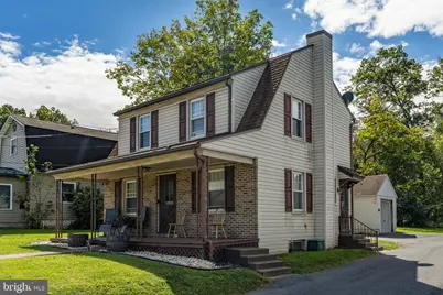 233 E Fulton Street, Ephrata, PA 17522 - Photo 4