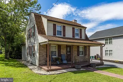 233 E Fulton Street, Ephrata, PA 17522 - Photo 2
