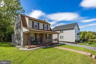 233 E Fulton St, Ephrata, PA 17522 - Photo 1