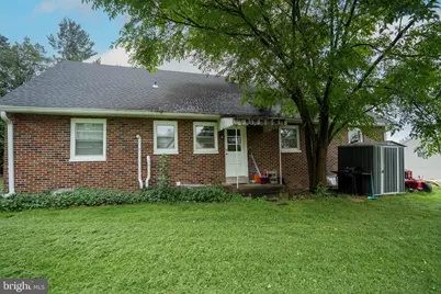 117 W Roseville Road, Lancaster, PA 17601 - Photo 12