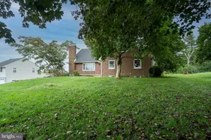 117 W Roseville Rd, Lancaster, PA 17601 - Photo 4
