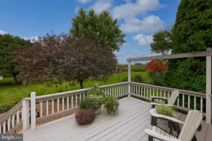 18 Pinewood Ave, Ephrata, PA 17522 - Photo 8
