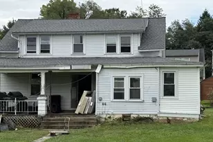 124 E Walnut St, Ephrata, PA 17522 - Photo 1