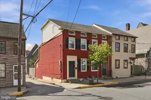 22 S 4th St, Columbia, PA 17512 - Photo 1