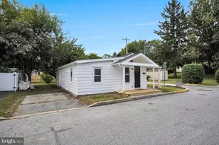 26 S Porter St, Marietta, PA 17547 - Photo 4